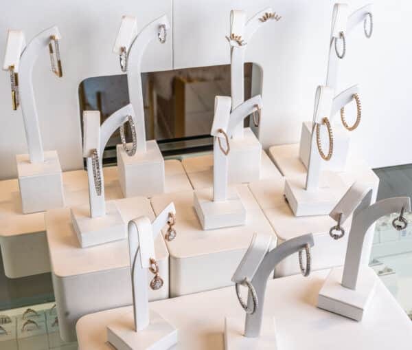 Salem NH's Top Rated Jewelry Store Near You Emerald Jewelers